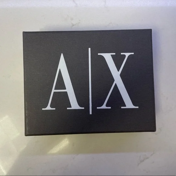 Armani Exchange credit card holder - Picture 4 of 15